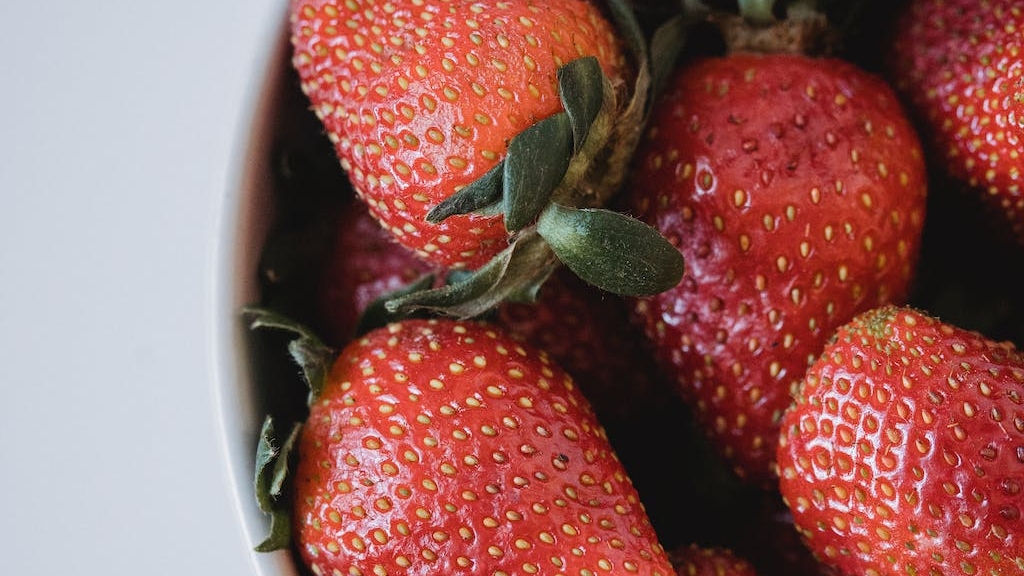 Can Dogs Eat Whole Strawberries?