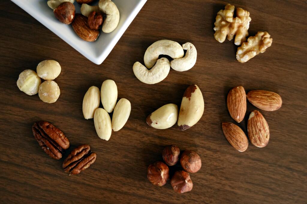 Can dogs eat walnuts or pecans