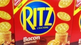 Can dogs eat ritz crackers